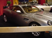 ASTON_MARTIN_V12_VANQUISHED.JPG